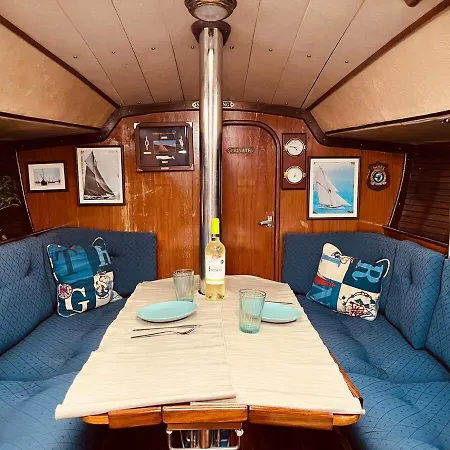 Nortada Boat Escape *